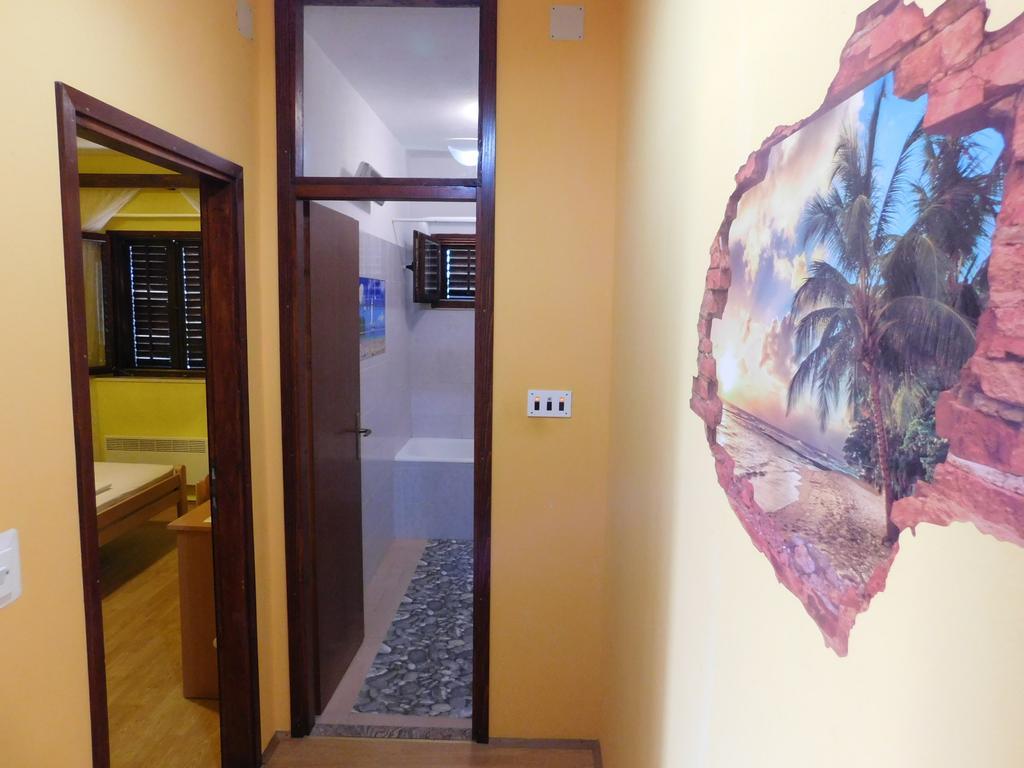 Apartments Leo Janjina المظهر الخارجي الصورة
