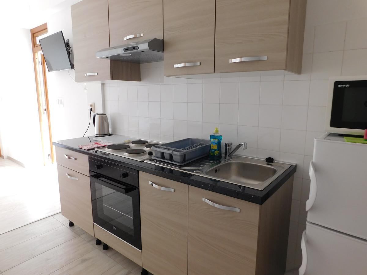 Apartments Leo Janjina المظهر الخارجي الصورة