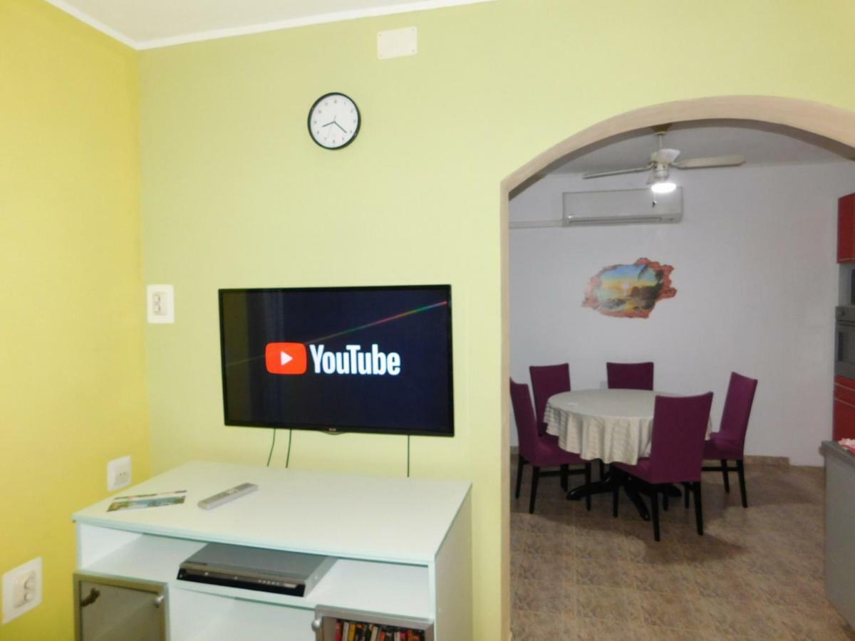 Apartments Leo Janjina المظهر الخارجي الصورة